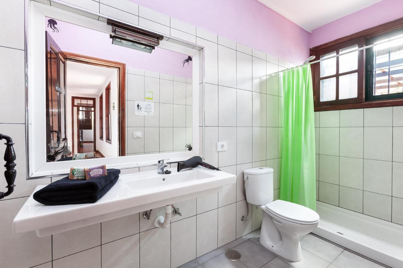 Posto Letto in Dormitorio Misto con 6 Letti